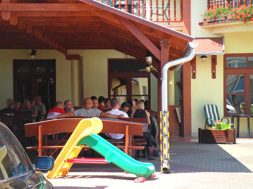 Hotel St.Florian Štúrovo 외부 사진