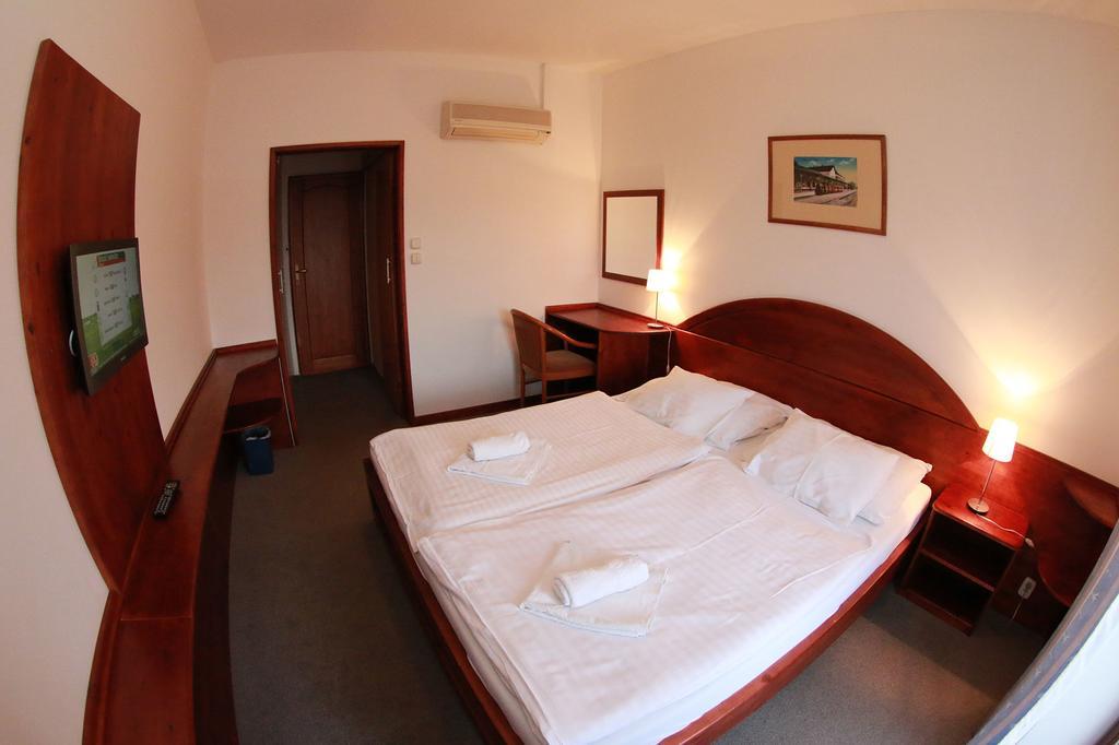 Hotel St.Florian Štúrovo 외부 사진